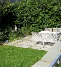 Coral Tree Guest House Pet-Friendly Accommodation