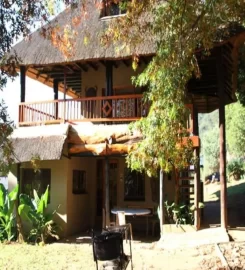 Emahlathini Guest Farm